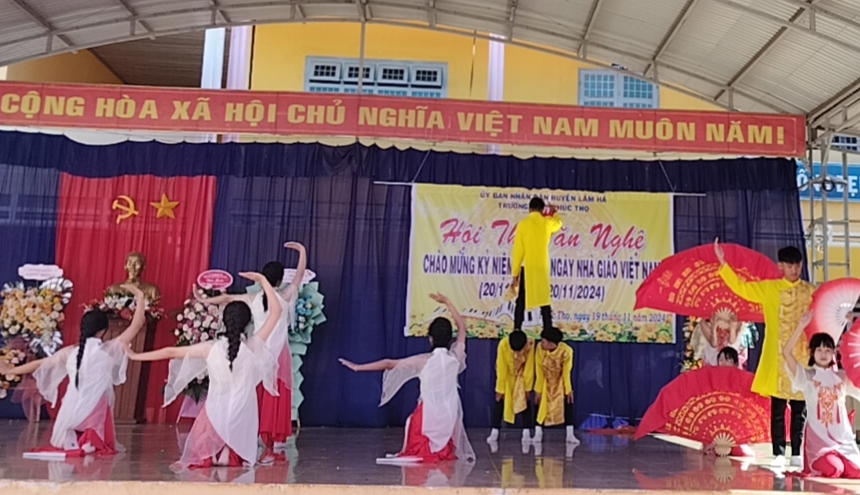 NGÀY LỄ 20 THÁNG 11