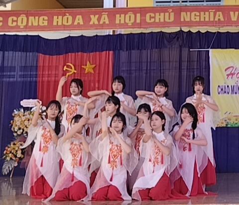 NGÀY LỄ 20 THÁNG 11