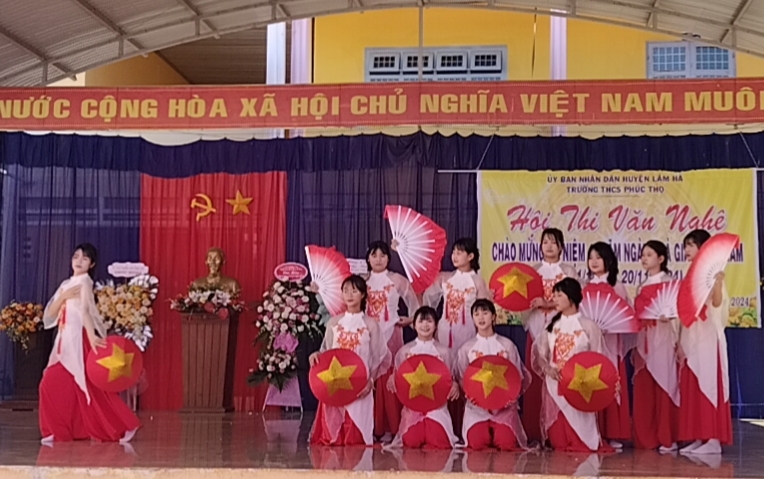 NGÀY LỄ 20 THÁNG 11