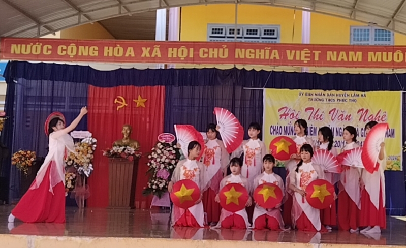 NGÀY LỄ 20 THÁNG 11