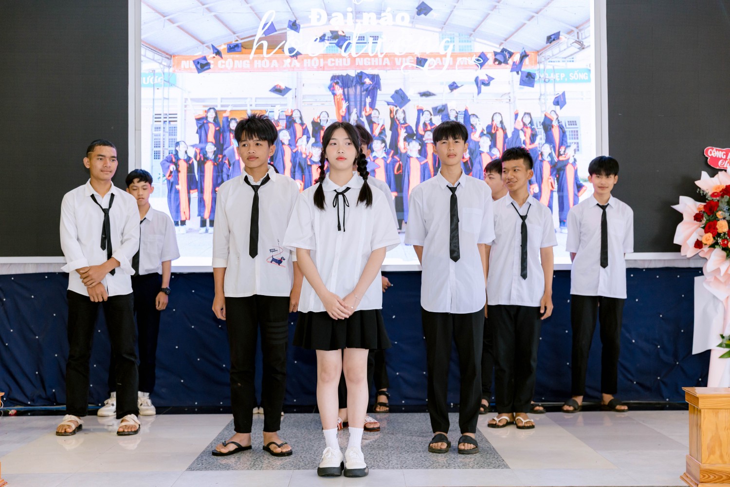 TRI ÂN KHỐI 9 NĂM HỌC 2024 - 2025