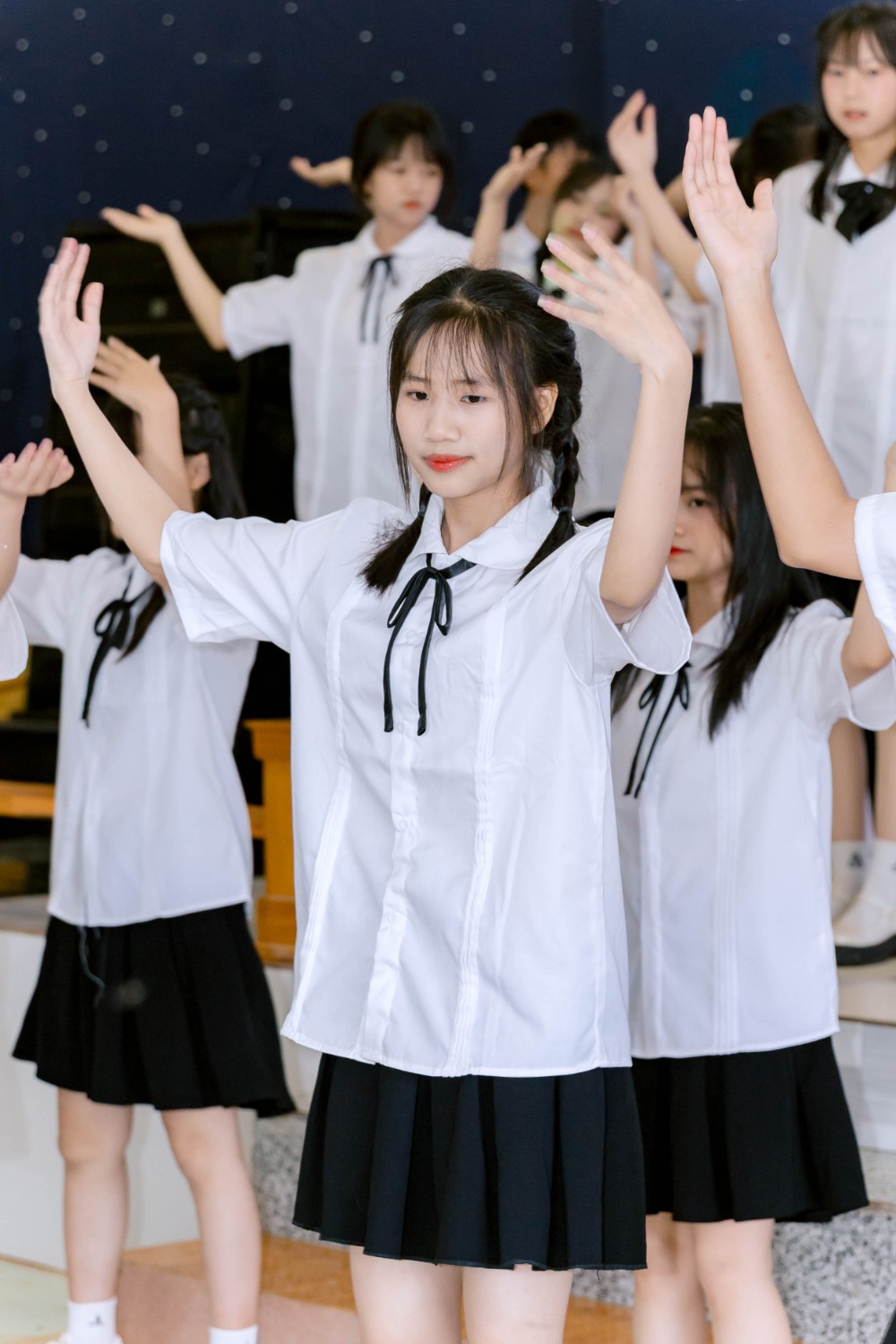 TRI ÂN KHỐI 9 NĂM HỌC 2024 - 2025