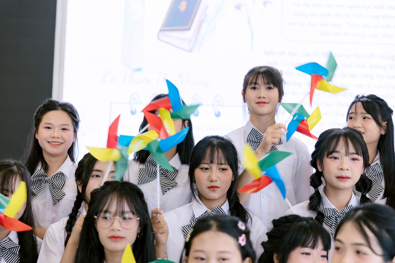 TRI ÂN KHỐI 9 NĂM HỌC 2024 - 2025