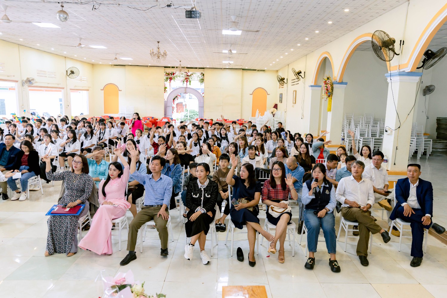 TRI ÂN KHỐI 9 NĂM HỌC 2024 - 2025