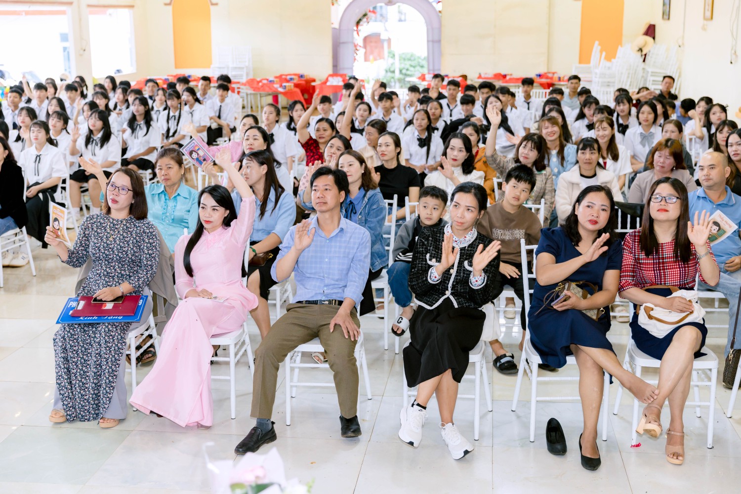 TRI ÂN KHỐI 9 NĂM HỌC 2024 - 2025