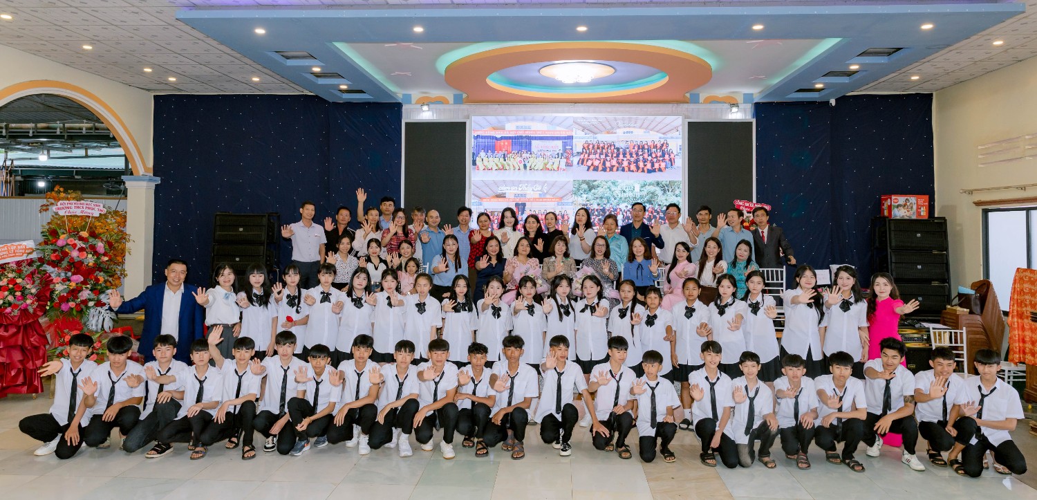 TRI ÂN KHỐI 9 NĂM HỌC 2024 - 2025