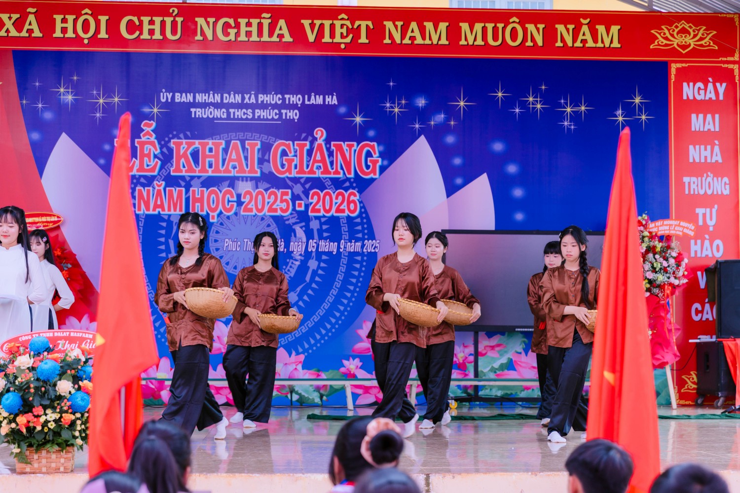 CHÀO NĂM HỌC MỚI 2025 - 2026